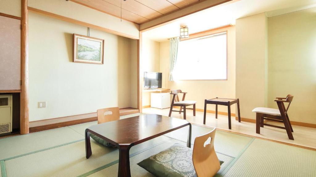 Akakura Park Hotel Myoko Exterior photo